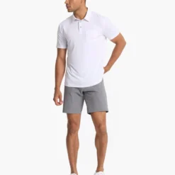 Zephyr Polo | White -Deals Haute Drape Store V1000WHT FA22 M ECOMM FULL 0284