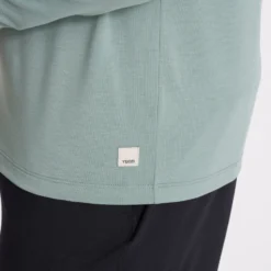 Long Sleeve Current Tech Tee | Neptune -Deals Haute Drape Store V1003NPT SP23 M ECOMM TOPS DETAIL 2491 1x1 e2b2cc06 3fc5 4a2f 899e e08c5b0f0f8e