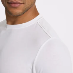 Long Sleeve Current Tech Tee | White -Deals Haute Drape Store V1003WHT SP23 M ECOMM TOPS DETAIL 0859 1x1 2158dfdf 77fc 40f7 be6a 7dd218d5e079