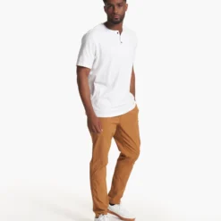 Short-Sleeve Ever Henley | White -Deals Haute Drape Store V165WHT SP22 M ECOMM TOPS 0994 1X1 updated