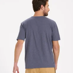 The Rise Tee | Azure -Deals Haute Drape Store V182AZR 3 532acba8 5ee5 475c b933 249a8e29aa7f