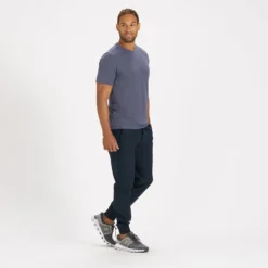 Current Tech Tee | Azure -Deals Haute Drape Store V195AZR 4 5cbb1be2 66aa 475d a4f2 b4fc2fdaae93