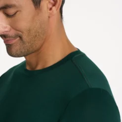 Current Tech Tee | Grass -Deals Haute Drape Store V195GRS FA23 M ECOMM TOPS DETAIL 5