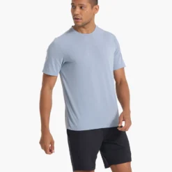 Current Tech Tee | Light Cloud -Deals Haute Drape Store V195LCL FA22 M ECOMM TOP 0088