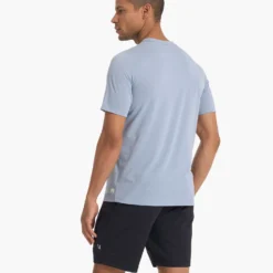 Current Tech Tee | Light Cloud -Deals Haute Drape Store V195LCL FA22 M ECOMM TOP 0096