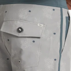 Cruise Boardshort | White Sage Desert Bloom -Deals Haute Drape Store V314WSD SP23 M ECOMM BOARDSHORTS DETAIL 2068 1X1 4772d130 9d2d 42d8 ad5b a5a648e7b906