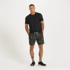 Banks Short | Oregano Camo Flower -Deals Haute Drape Store V330CFO 4 d89d3dfc 76b2 4c4f a0b0 9735eb88f96f