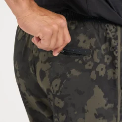 Banks Short | Oregano Camo Flower -Deals Haute Drape Store V330CFO 6 63317aa0 fbc2 4fb1 8a8b 3207ea4504f1