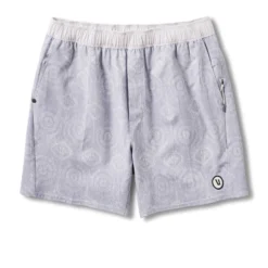 Cape Short | Platinum Fresco