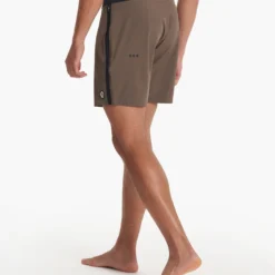 Peak Boardshort | Greige -Deals Haute Drape Store V374GRG SP23 M ECOMM BOARDSHORTS DETAIL 1461