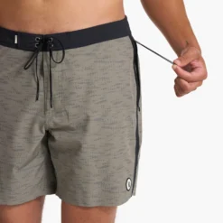 Peak Boardshort | Woodash Slub -Deals Haute Drape Store V374WAS SP23 M ECOMM BOARDSHORTS DETAIL 1314 1x1 37db59a6 f369 4c8d a071 37c1271a41d3