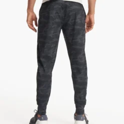 Sunday Performance Jogger | Black Camo -Deals Haute Drape Store V416BCM 3 022101b2 9da1 444a bb54 812e9e5cf0fb