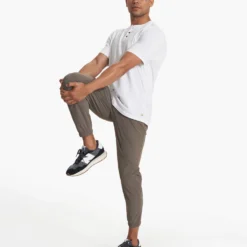 Fleet Jogger | Cocoa -Deals Haute Drape Store V444CCO SP23 M ECOMM PANTS FULL 2827 1X1new