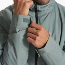 Oahu Rain Jacket | Stormy 10 Oahu Rain Jacket | Stormy -Deals Haute Drape Store V553SHA FA23 M ECOMM jackets DETAIL 9