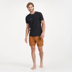 Pursuit Tee | Black -Deals Haute Drape Store V971BLK 2837